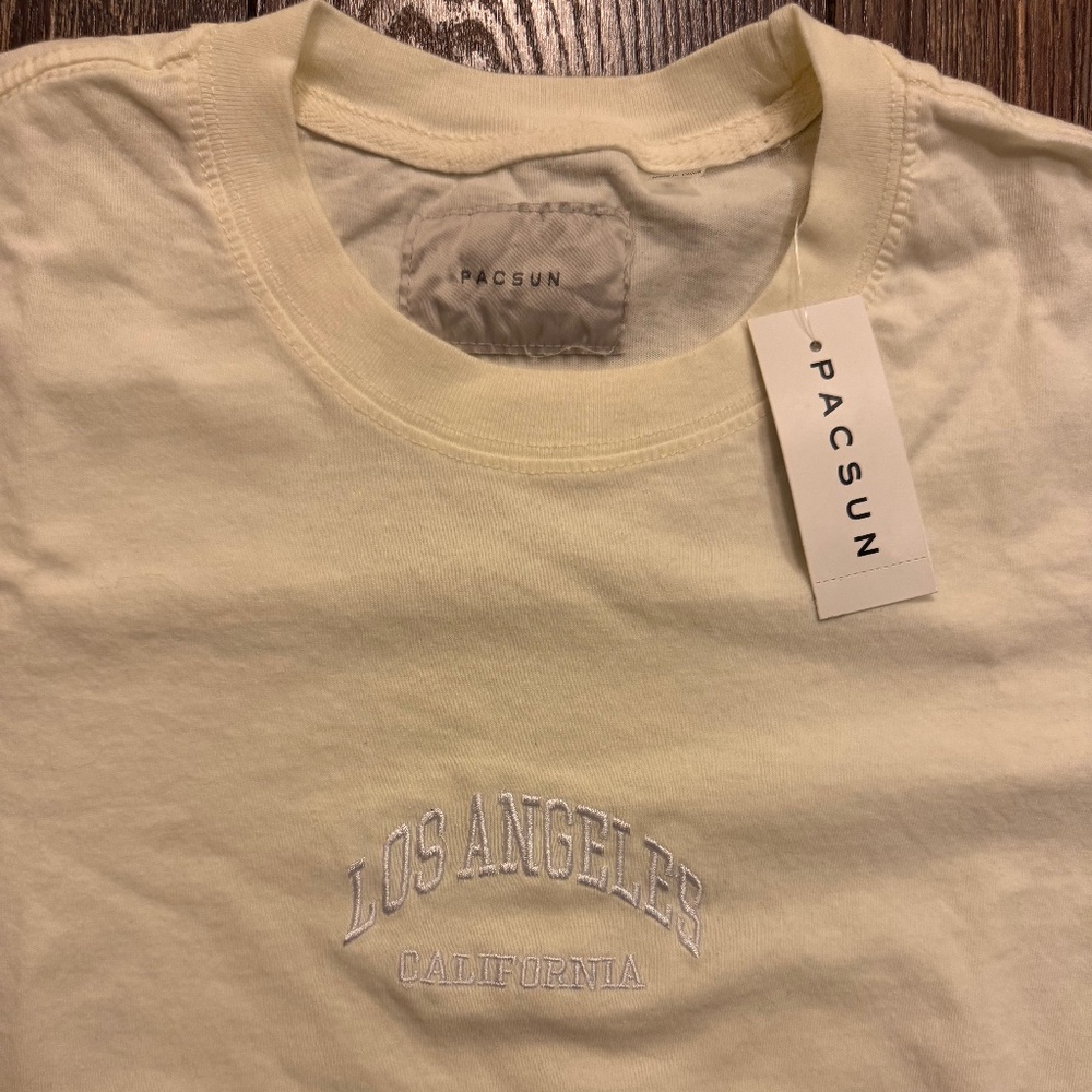 NWT - Pacsun Men's Los Angles T-shirt - Sz M